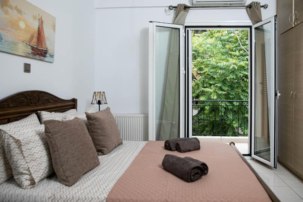 Aegina Town Apartment , With Private Parking Exterior foto